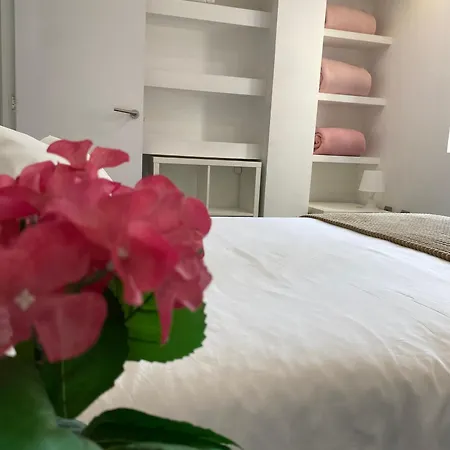 Frente Al Mar, Moderno Con Aire Acondicionado, Parking Y Free Wi-fi Apartamento *