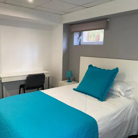 Apartamento Frente Al Mar, Moderno Con Aire Acondicionado, Parking Y Free Wi-fi Benidorm