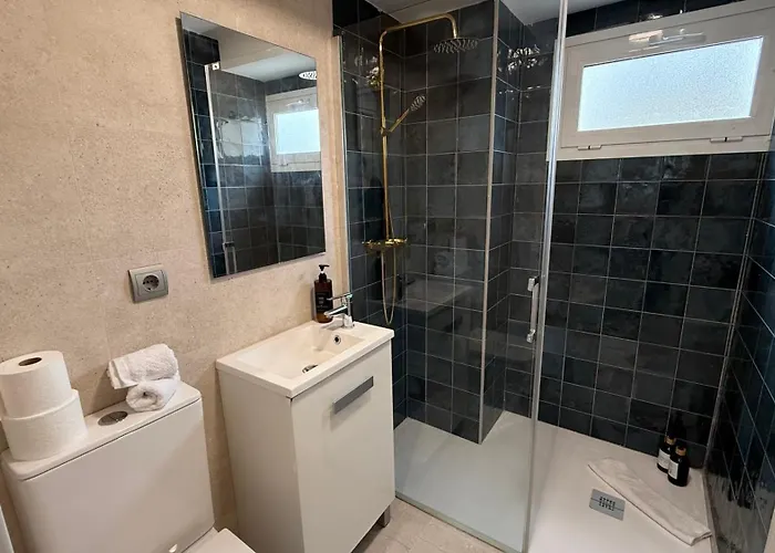 Torre Yago Primera Linea Playa Con Wi-fi & Ac Μπένιντορμ