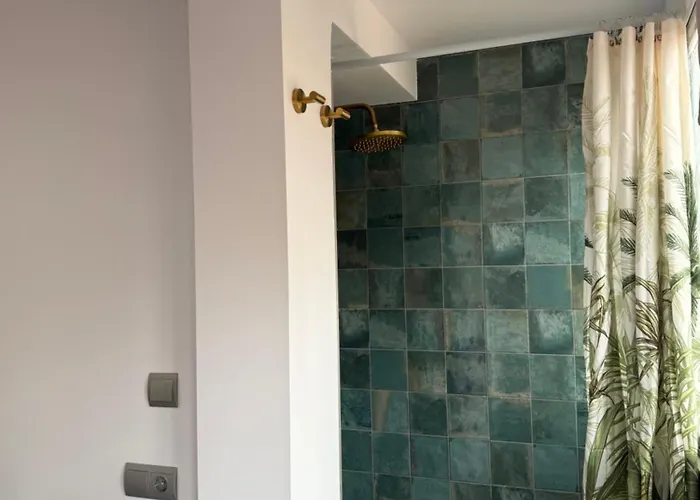 Torre Yago Primera Linea Playa Con Wi-fi & Ac * Μπένιντορμ